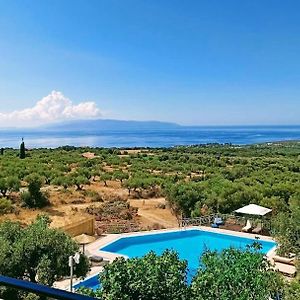 Hilltop Resort At Kefalonia